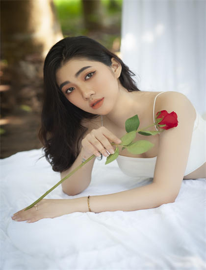 适合夫妻观看的爱情剧推荐_赚钱的女人_在线免费艺术签名